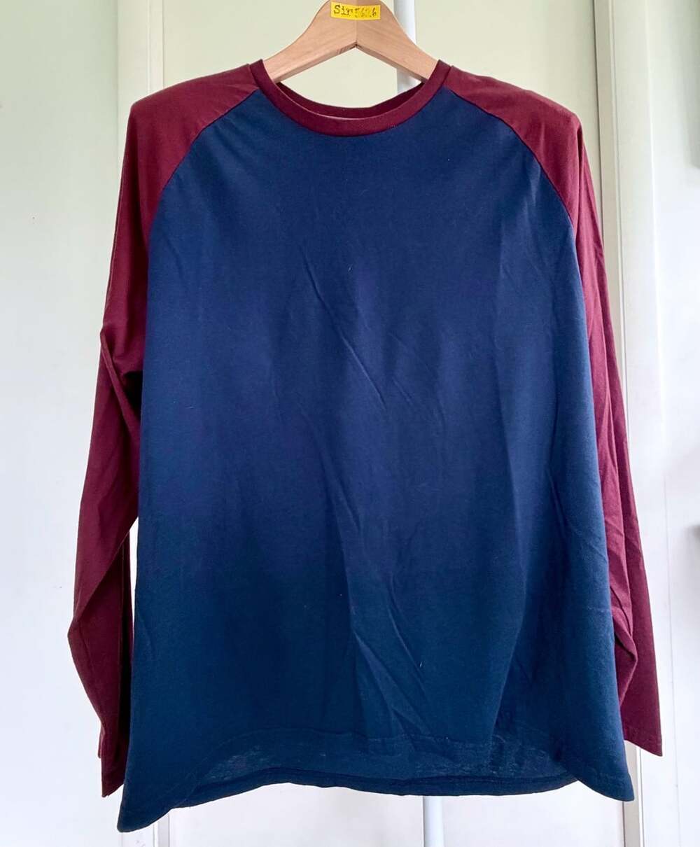 Old Navy Soft-Washed Ultra-Doux Raglan Long Sleeve T-Shirt, Navy & Maroon, L